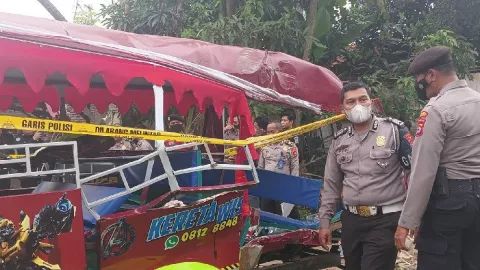 Kecelakaan Maut Odong-odong vs Kereta di Serang, 9 Orang Tewas - GenPI.co