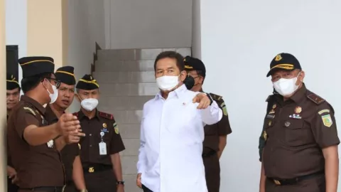 Jaksa Agung ST Burhanuddin Bakal Sikat Anak Buahnya yang Bandel - GenPI.co