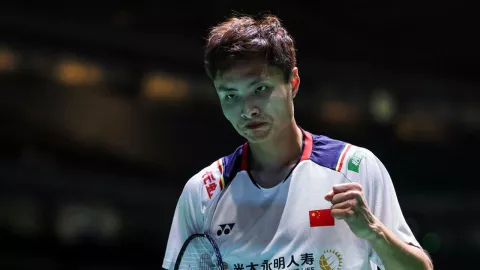 Shi Yuqi Menggila di Kejuaraan Dunia 2022, Tantang Anthony Ginting - GenPI.co
