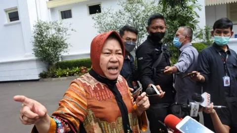 Masyarakat Indonesia Dapat BLT, Tri Rismaharini Beri Peringatan - GenPI.co