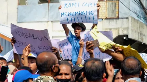 Disambut Demo di Papua, Jokowi Tuntaskan Masalah Lahan di Sentani - GenPI.co