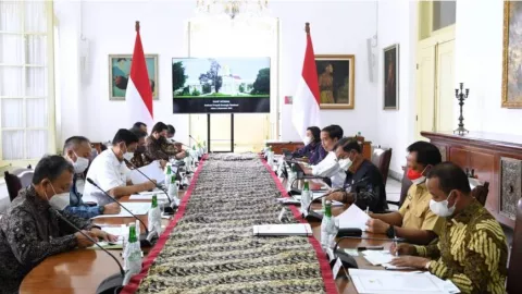 Pemerintahan Jokowi Dapat Nilai 70, Ini Menteri dengan Kinerja Mentereng - GenPI.co