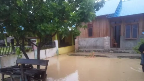 Banjir Bandang Sigi, 1Jembatan Putus, 662 Warga Terpaksa Mengungsi - GenPI.co