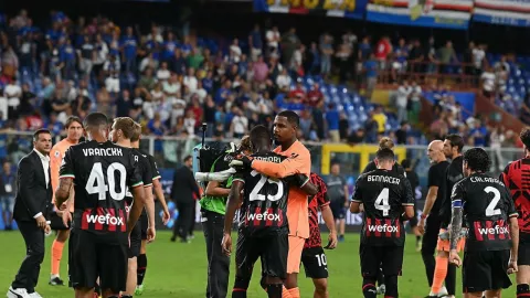 Tak Terima Dikalahkan 10 Pemain AC Milan, Pelatih Sampdoria Ngamuk - GenPI.co