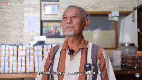 Kisah Ujang Sukaria, Sukses Bangun Bisnis Mochi Sukabumi dari Nol - GenPI.co