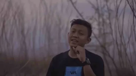 3 Lagu Terpopuler Denny Caknan, Ditonton Ratusan Juta Kali di YouTube - GenPI.co