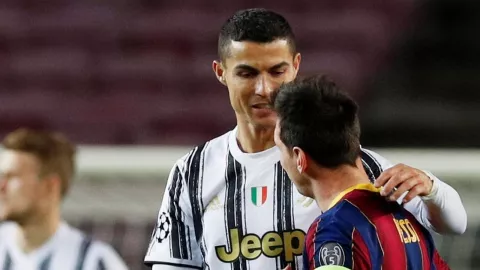 Cristiano Ronaldo Takjub dengan Lionel Messi: Ajaib, Luar Biasa! - GenPI.co