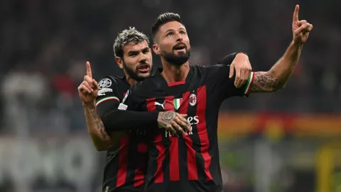 Bantu AC Milan Menang 4-0, Olivier Giroud Ukir Rekor di Luar Nalar - GenPI.co