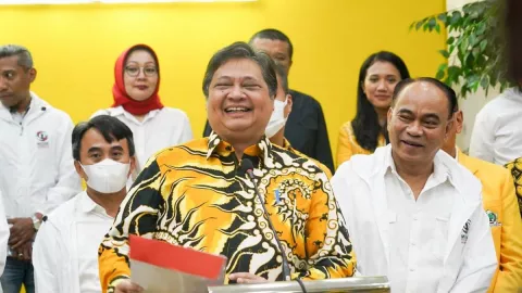 Projo Puji Keterbukaan Partai Golkar Era Kepemimpinan Airlangga - GenPI.co