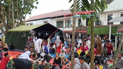 Ridwan Kamil: Jangan Ada Korban Gempa Cianjur yang Telantar di Pinggir Jalan - GenPI.co