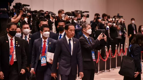 KTT APEC 2022: Joko Widodo Serukan Kolaborasi Ekonomi Digital dan Ekonomi Hijau - GenPI.co