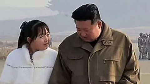 Perangai Anak Perempuan Kim Jong Un Persis Sang Ayah, Baca Terus kalau Tak Percaya - GenPI.co