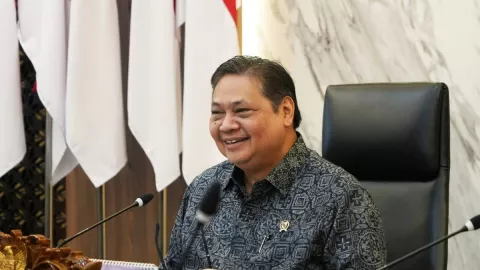 Pengamat Sambut Positif Peluang Moeldoko dan Ridwan Kamil Dampingi Airlangga - GenPI.co