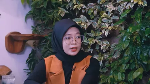 Ajak Rozy Begituan, Ibu Norma Risma: Biar Enak, Jangan Diam Saja - GenPI.co