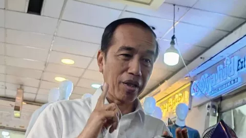 Jokowi Bisa Lakukan Reshuffle Jika Didesak PDIP, Kata Pengamat - GenPI.co