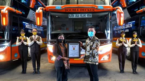 Pesaing PO Haryanto, Pemilik Rosalia Indah Anak Buruh Tani, Busnya Kini Banyak - GenPI.co