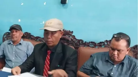 Viral Video Syur Ketua DPRD Penajam Paser Utara dan Mahasiswi, Kuasa Hukum: Jebakan - GenPI.co