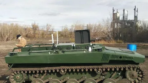 Lawan Tank Amerika Serikat dan Jerman, Rusia Luncurkan Robot Tempur - GenPI.co