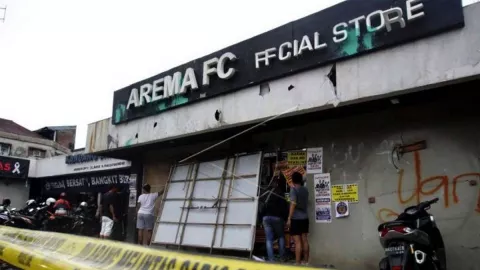 Jika Situasi Terus Tidak Kondusif, Arema FC Bakal Dibubarkan - GenPI.co