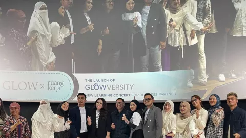 Gandeng Ruangkerja, MS Glow Edukasi Para Seller Lewat Glowversity - GenPI.co