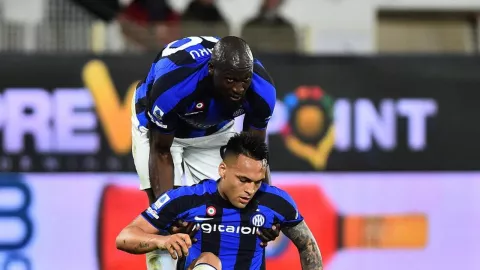 Kepada Inter Milan, Kalau Dapat Penalti Jangan Kasih Lautaro Martinez - GenPI.co