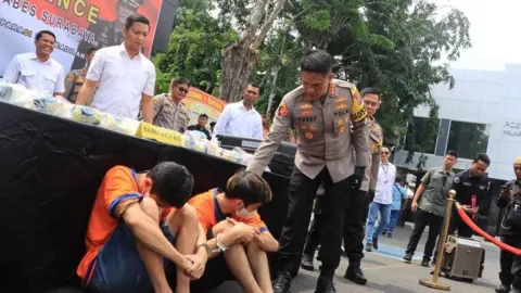 Kurir Sabu-Sabu 24,1 Kg Ditangkap Saat Tiba di Stasiun Pasar Turi Surabaya - GenPI.co