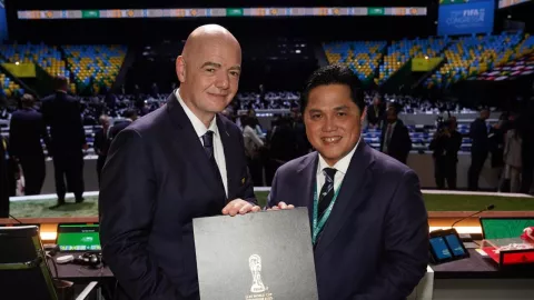 Gianni Infantino Beri Kode Jabat Tangan, Indonesia dan FIFA Makin Erat - GenPI.co