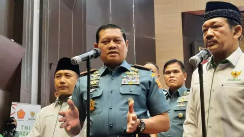 Panglima TNI Bisa Bebaskan Pilot Susi Air Secara Militer, Tetapi Masyarakat Jadi Korban - GenPI.co