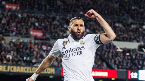 Kerendahan Hati Karim Benzema Bikin Cristiano Ronaldo Terlihat Arogan - GenPI.co