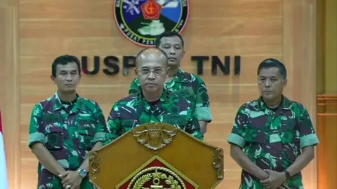 Anggota TNI Meninggal Ditembak KKB Papua, Jatuh ke Jurang 15 Meter - GenPI.co