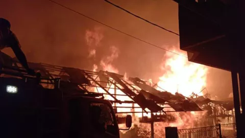 Kebakaran di Aceh, 38 Rumah Warga di Gayo Lues Ludes - GenPI.co