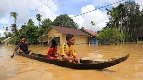 BMKG Sebut 2 Wilayah di Aceh Siaga Banjir dan 11 Lainnya Waspada - GenPI.co