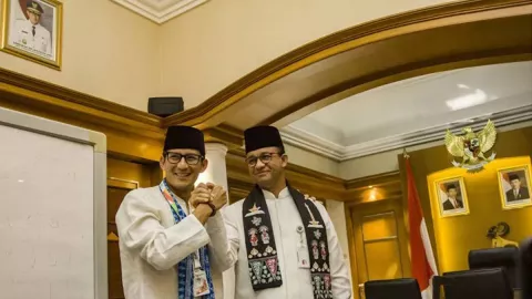 CEK FAKTA: Anies Baswedan Capres, Sandiaga Uno Cawapres - GenPI.co