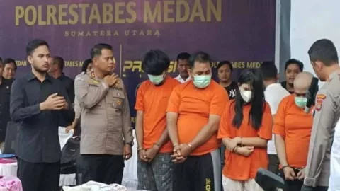 Polisi Bekuk Wanita Penyelundup Narkoba di Medan, Bawa Sabu 2,5 Kg - GenPI.co