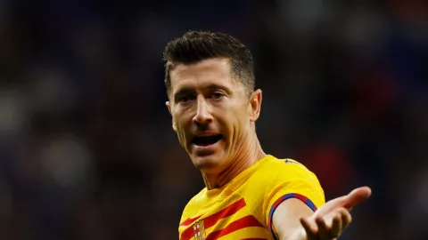 Barcelona Juara LaLiga Spanyol, Lewandowski Hancurkan Rekor 26 Tahun Lalu - GenPI.co