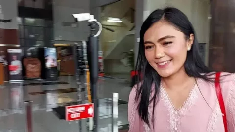 Presenter Brigita Manohara Kembalikan Uang Rp 480 Juta dari Ricky Ham ke KPK - GenPI.co