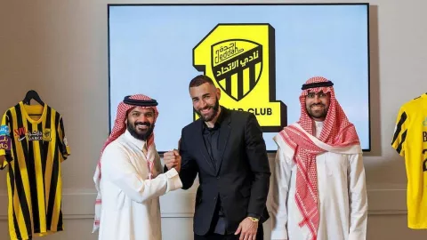 Resmi Gabung Al Ittihad, Benzema Mengaku 'Diracuni' Ronaldo - GenPI.co