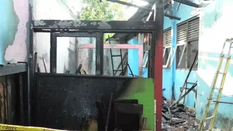 Kronologis Gedung Sekolah di Temanggung Dibakar Siswanya Sendiri - GenPI.co