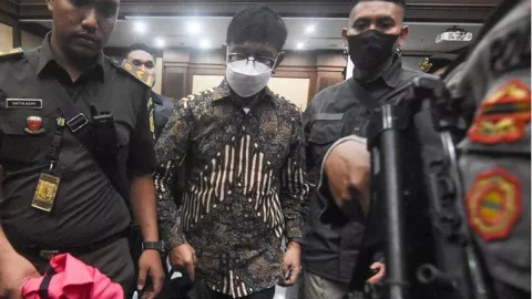 Korupsi BTS Kominfo: Johnny G Plate Seret Nama Presiden Jokowi - GenPI.co