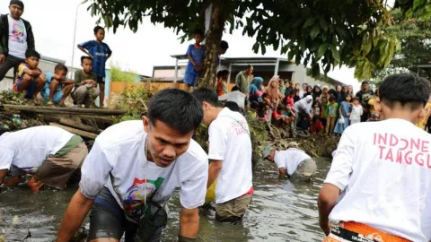 Warga Tasikmalaya Semringah Ikut Ngobeng Lauk dari Ganjar Sejati - GenPI.co