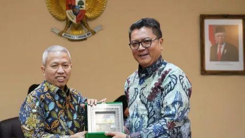 Pos Indonesia Bersama Kemenag Kolaborasi Tingkatkan Layanan Pendidikan dan Keagamaan - GenPI.co