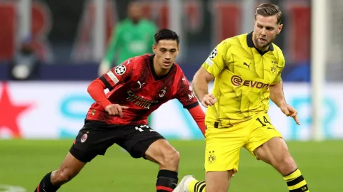 Borussia Dortmund Jadi Musuh Alami AC Milan di Ajang Eropa - GenPI.co