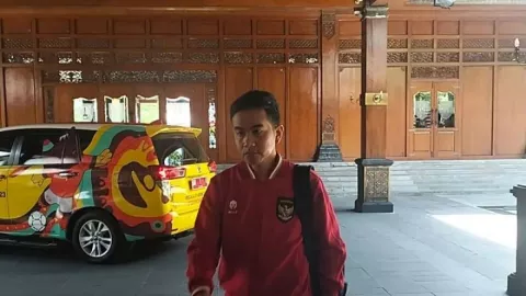 Gibran Rakabuming Raka Respons soal Teguran KPU RI Terkait Sikapnya - GenPI.co