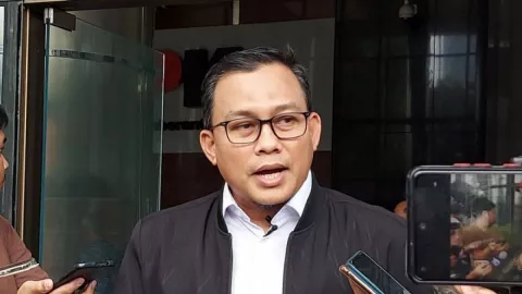 KPK Periksa eks Anggota KPU RI soal Dugaan Suap Harun Masiku - GenPI.co
