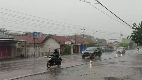 BMKG: Cuaca di Kota Besar di Indonesia Dipengaruhi Siklon Tropis - GenPI.co