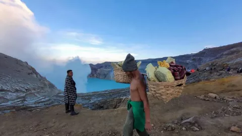 Waduh! Ada 13 Titik Rawan Longsor di Jalur Pendakian ke Puncak Kawah Ijen - GenPI.co