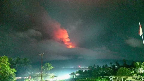 Naik Status Jadi Awas, Ini Kondisi Terkini Erupsi Gunung Lewotobi Laki-Laki - GenPI.co