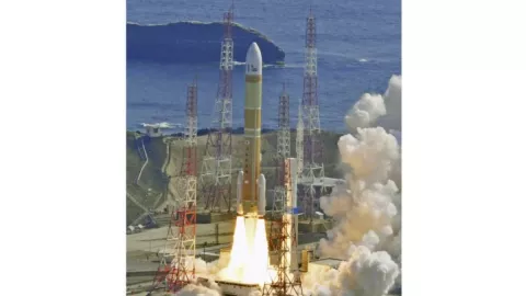 Badan Antariksa Jepang Tunda Peluncuran Uji Terbang Kedua Roket Andalan - GenPI.co