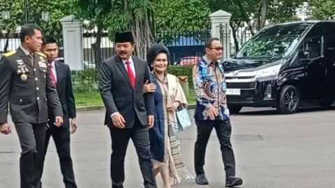 Hadi Tjahjanto Dilantik Jokowi Jadi Menko Polhukam - GenPI.co