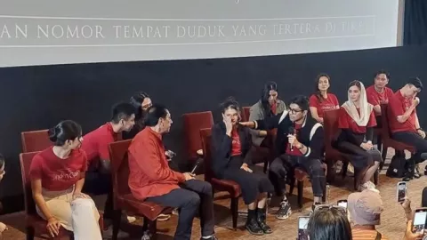 Bintangi Film Sinden Gaib, Sara Fajira Sangat Kesulitan Nyinden Banyuwangi - GenPI.co
